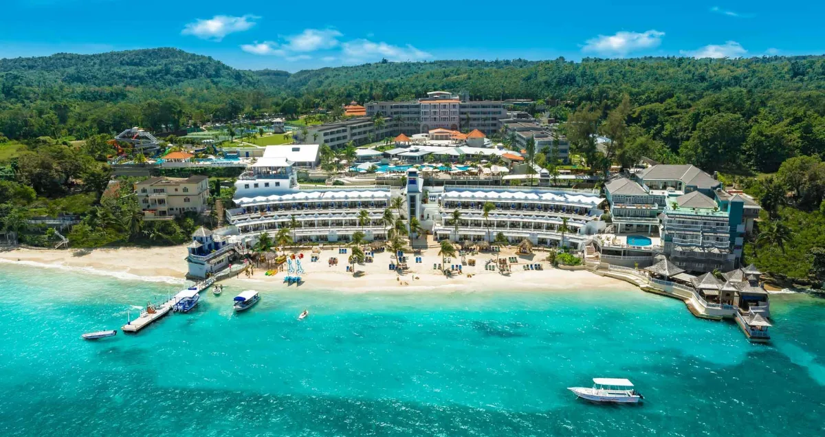 Ocho Rios Beach